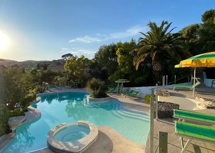 Royal Cottage Pamela Hotel Cassis